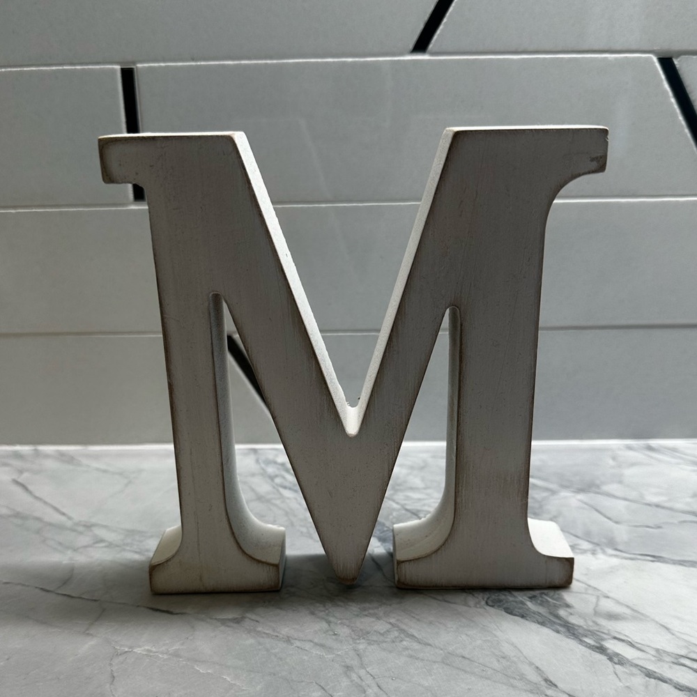 Small initial M decor